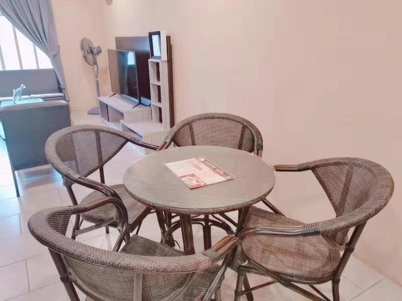 Luna Guesthouse 露娜旅馆 Semporna Bagian luar foto